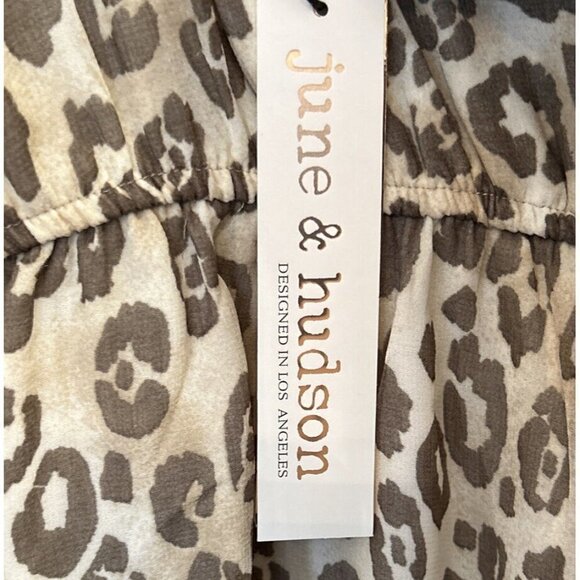 June & Hudson Womens M Cheetah Print Bell Sleeve Romper Olive Ivory Sheer NEW - Picture 3 of 3